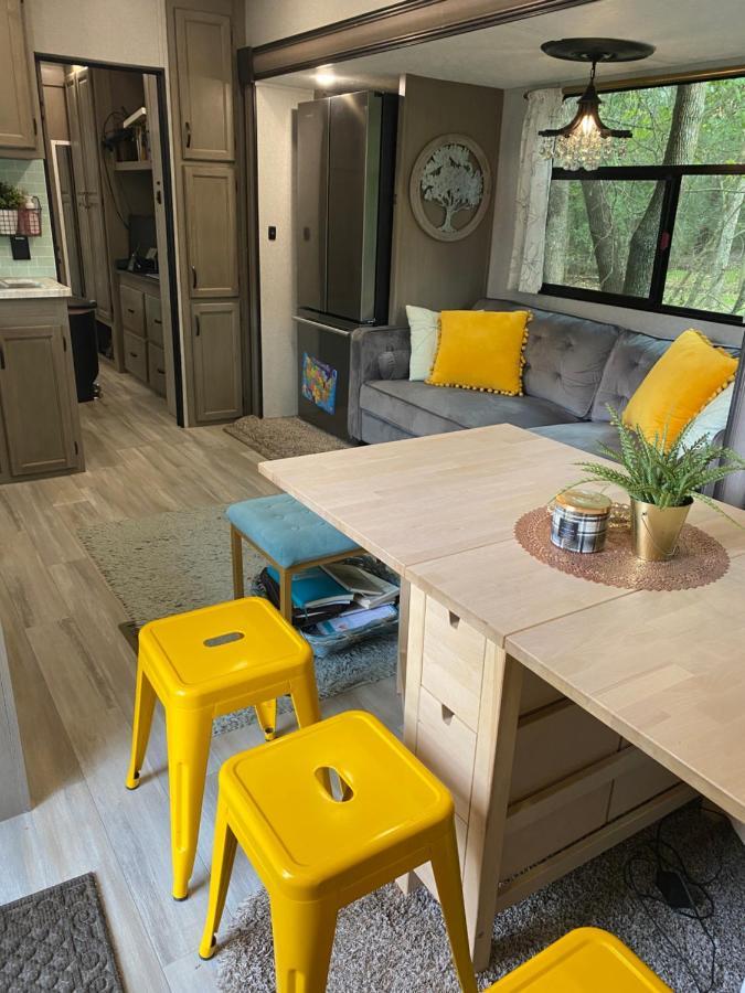 Cozy Rv Experience W/Pool+Spa Near Lake Conroe Willis エクステリア 写真
